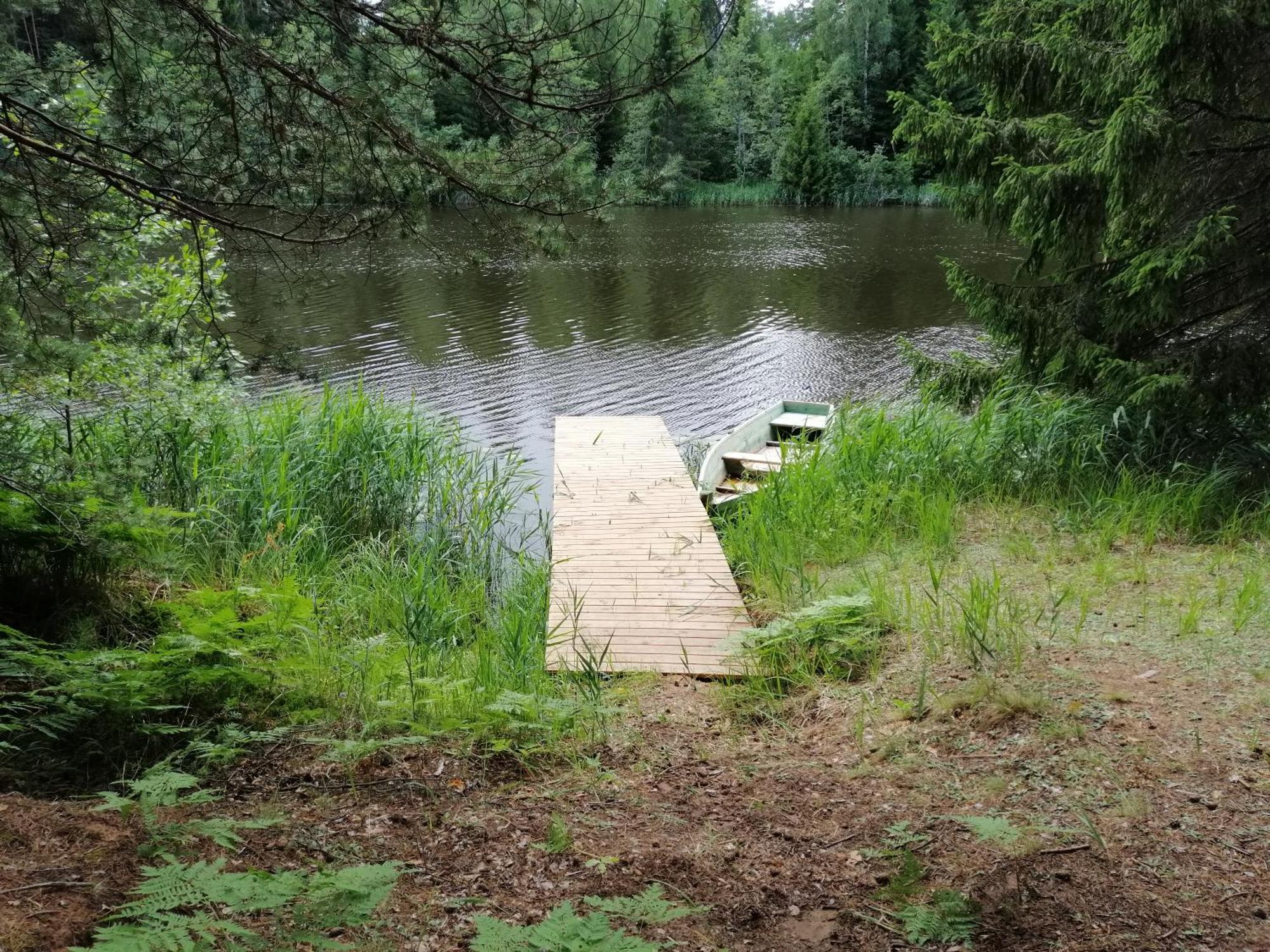 Lodge Ainja Puhkemaja *